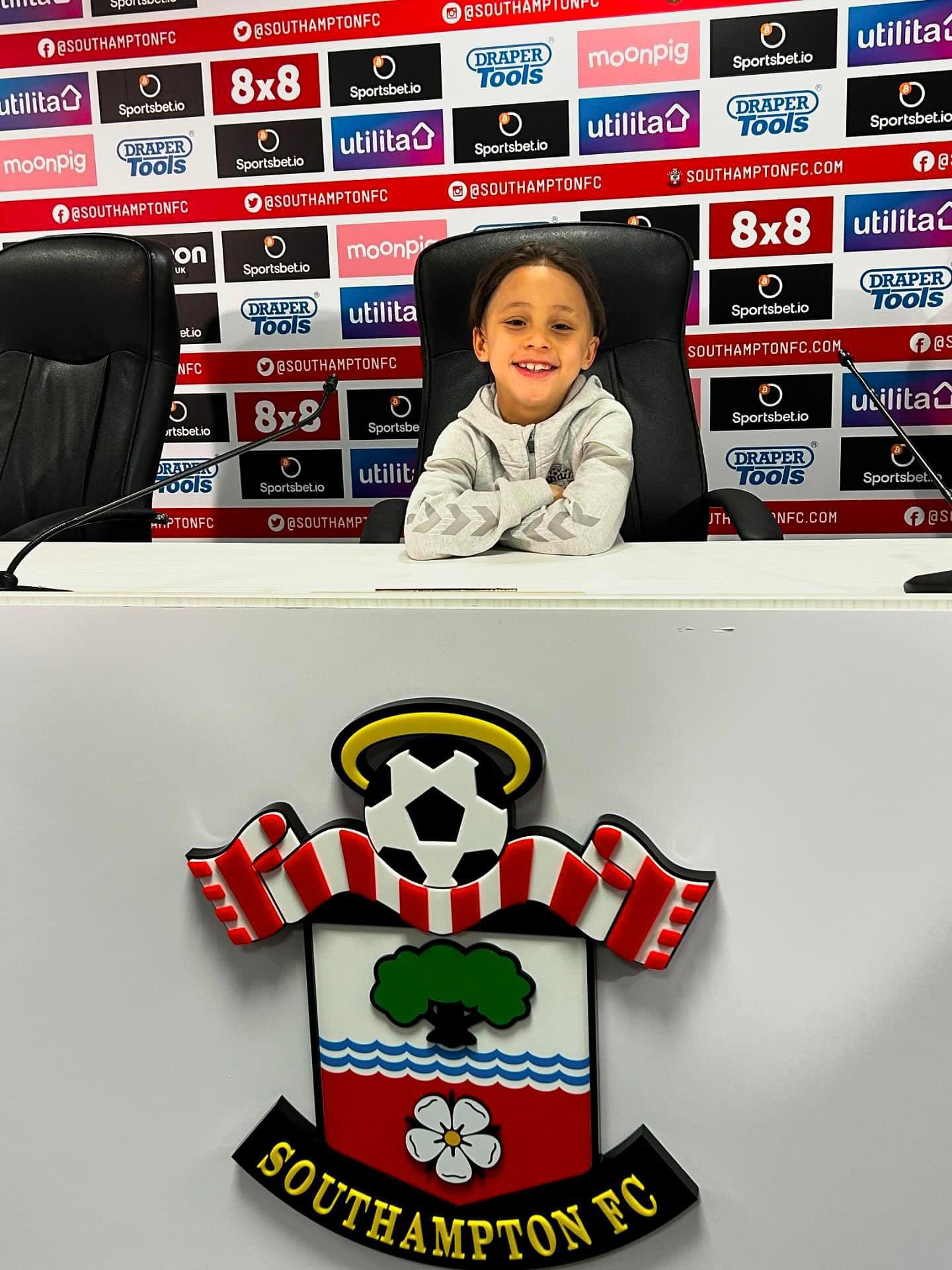 Harry Hobday: Signs for Southampton FC 