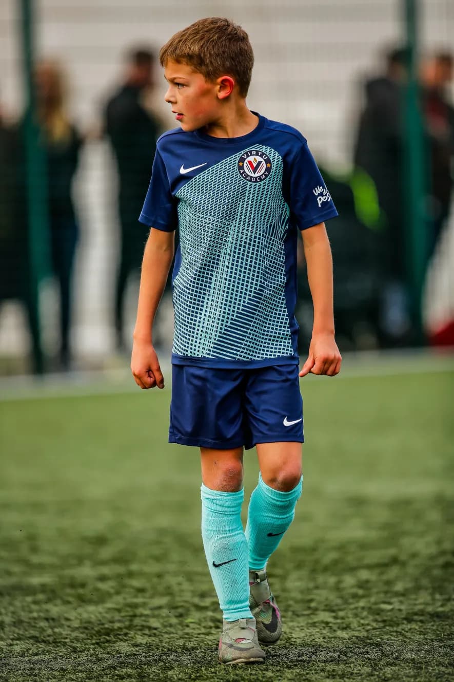 James Warwick: Signed with Chelsea FC U9