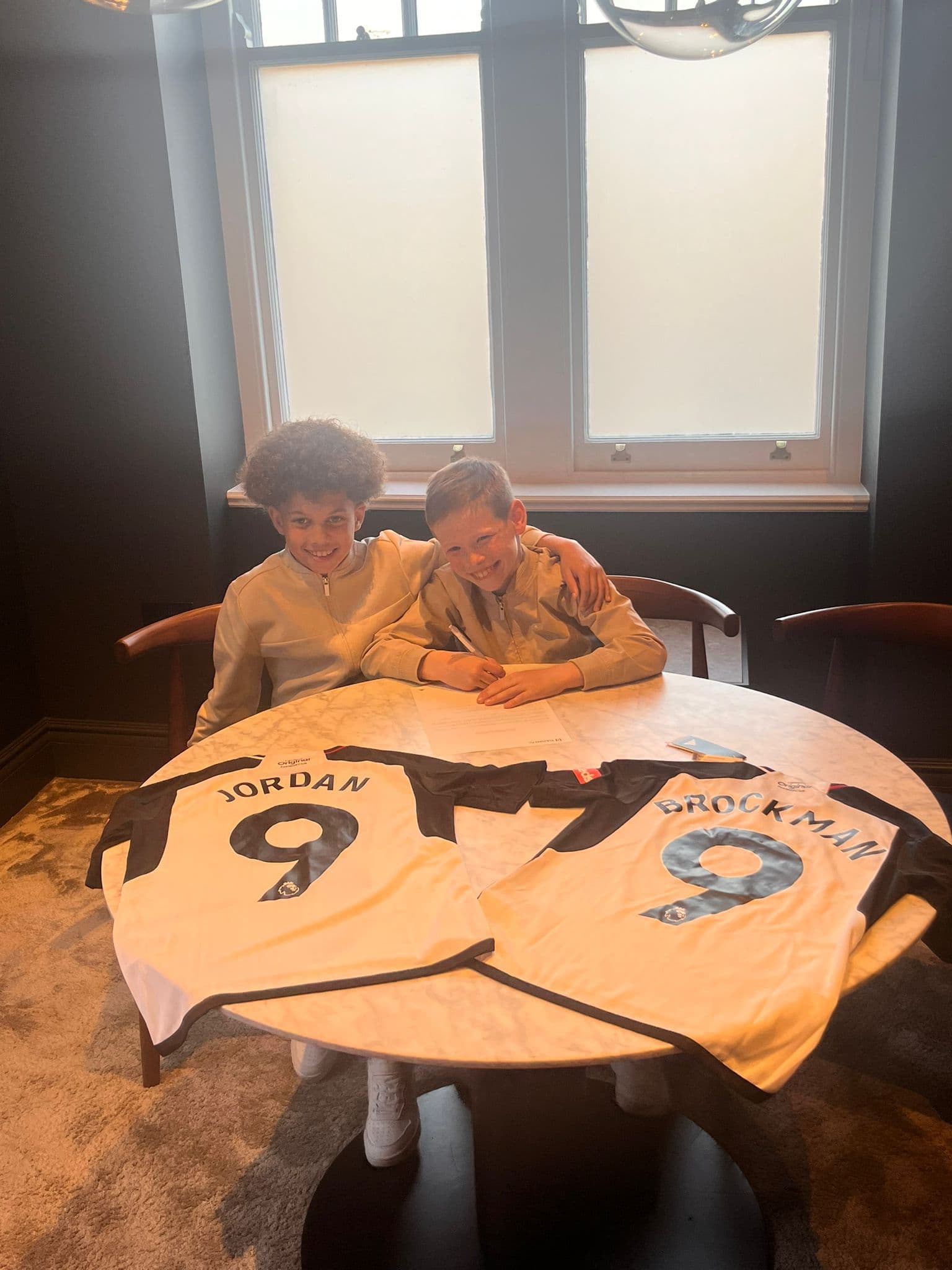 Elliot Brockman: Signs for Fulham FC 